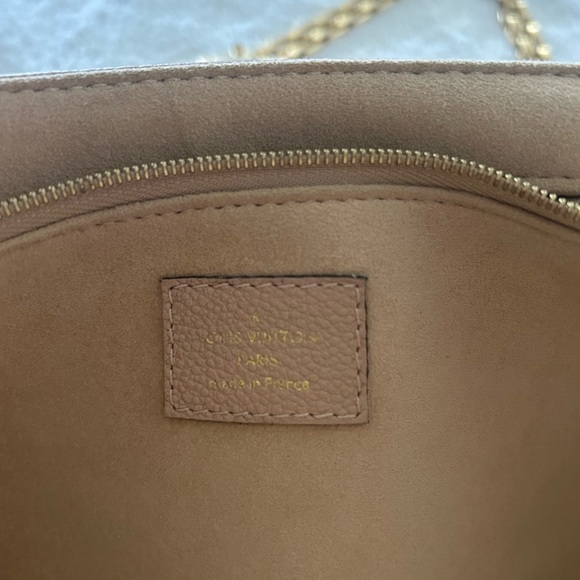 LOUIS VUITTON SAINT-GERMAIN LEATHER HANDBAG - Picture 10 of 11